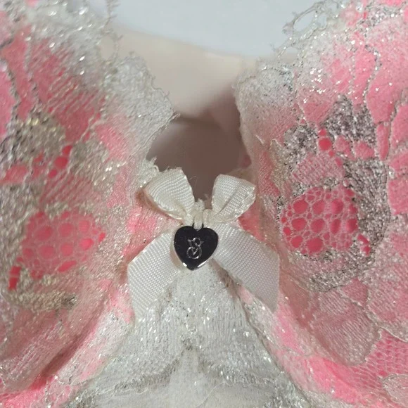 Victoria's Secret Body Lace Sparkle Demi Bra 32D Pushup Bow Coquette Valentines - Picture 2 of 6